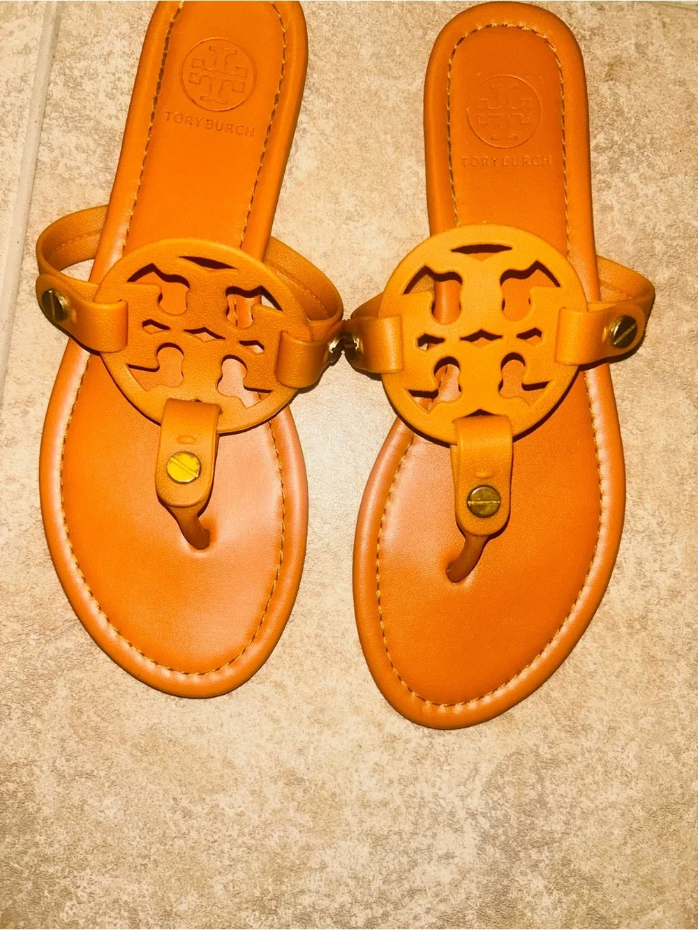 Tory Burch classic tory